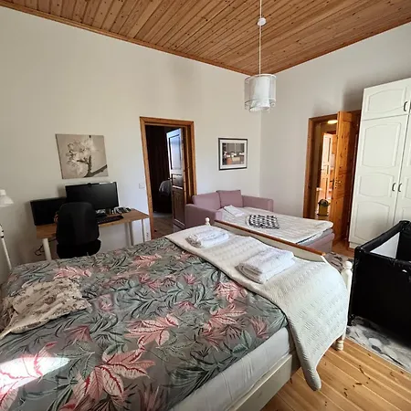 Liepeen Pappila Apartment